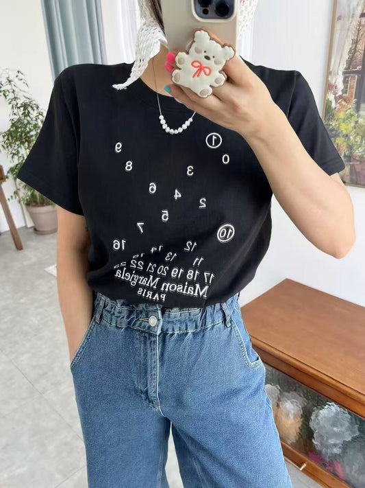 韓國直送Abstract Numbers Tee